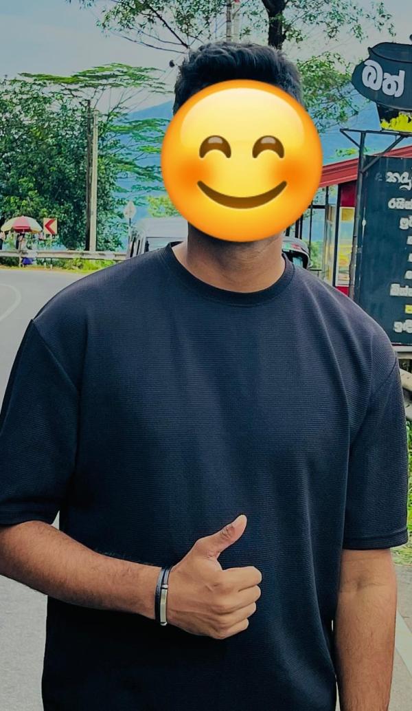 6aaa8e4a059f8aSYsP0V1VV1789562442.jpg